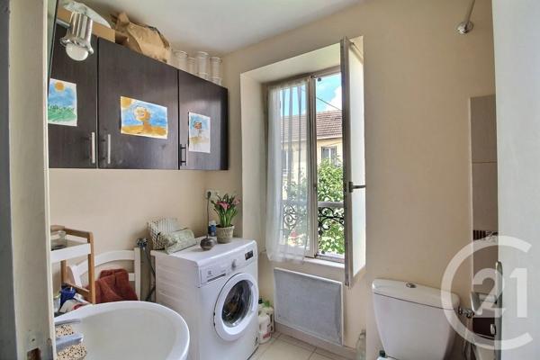 Maison à vendre  3 pièces - 59,41 m 2   MASSY  - 91