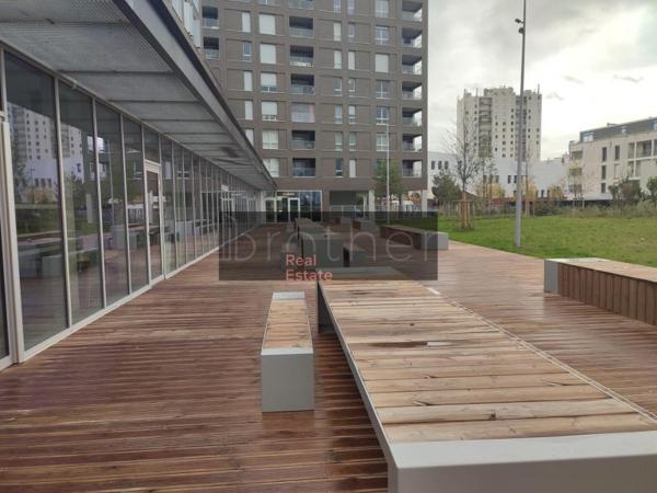Bureau de 855 m² à louer à Bordeaux Chartrons