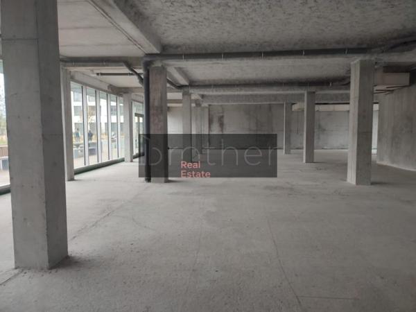 Bureau de 855 m² à louer à Bordeaux Chartrons