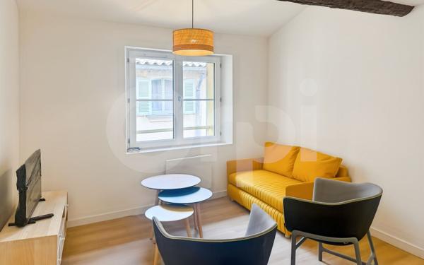 Appartement à louer    2 pièces •  Toulon