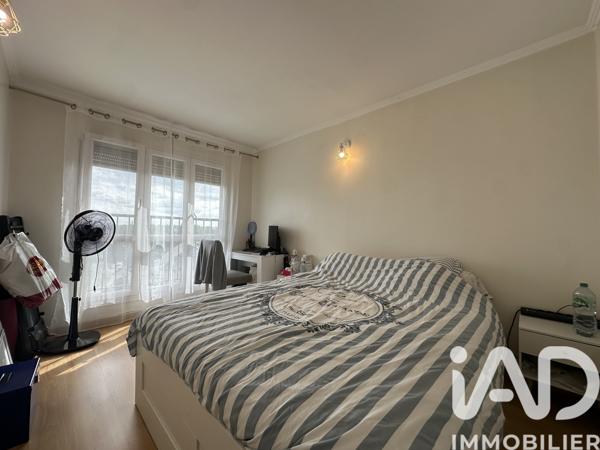 Appartement à vendre 4 pièces 80,17 m² Villecresnes