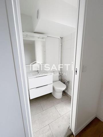 Studio de 14 m2 refait à neuf à deux pas du métro Robespierre (ligne 9)