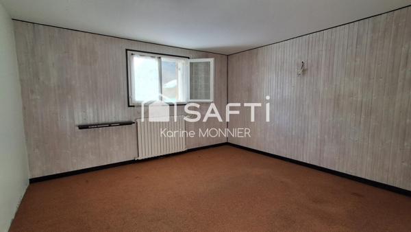 Vue agréable, au calme sur un beau terrain