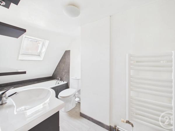 Appartement Duplex à vendre  2 pièces - 60 m 2   CHARTRES  - 28