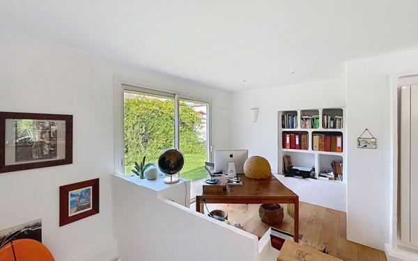 Maison à vendre    5 pièces • 210 m2 Biarritz