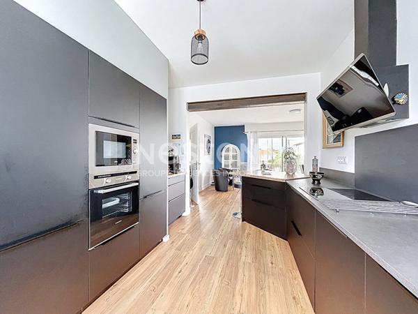 Maison spacieuse à vendre à Dompierre-sur-Mer proche La Rochelle - Un véritable coup de coeur ! 3 chambres jardin piscine garage