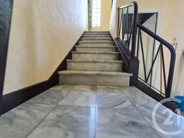 Immeuble à vendre  411,30 m2 CAPVERN LES BAINS - 65