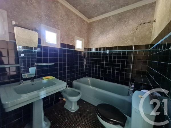 Immeuble à vendre  411,30 m2 CAPVERN LES BAINS - 65