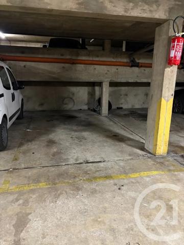 Parking à vendre  12 m 2   ISSY LES MOULINEAUX  - 92