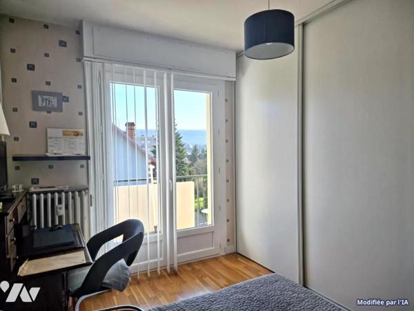 Appartement T3 secteur prisé à LONS-LE-SAUNIER.