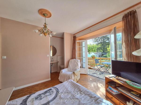 Maison à Cholet, 49300 - 15 pièces 295m²