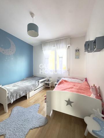 AMIENS - MAISON INDIVIDUELLE D'ENVIRON 100M² AVEC GARAGE ET JARDIN