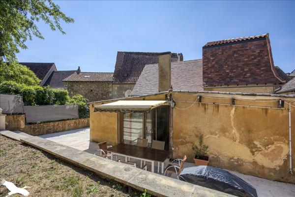 Maison à vendre |  Le Bugue |  6 pièces | 100 m²