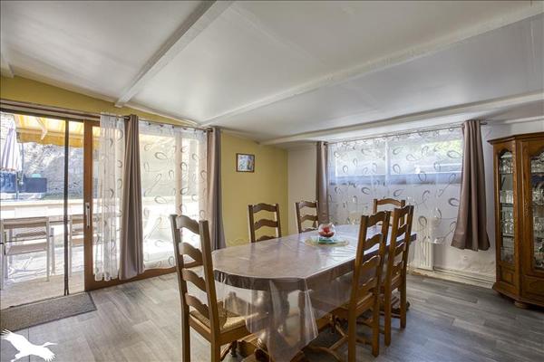 Maison à vendre |  Le Bugue |  6 pièces | 100 m²