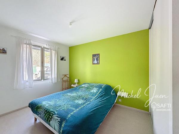 Urcuit - Maison de Plain-pied, calme, vue dégagée et beau terrain plein sud.