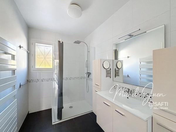 Urcuit - Maison de Plain-pied, calme, vue dégagée et beau terrain plein sud.