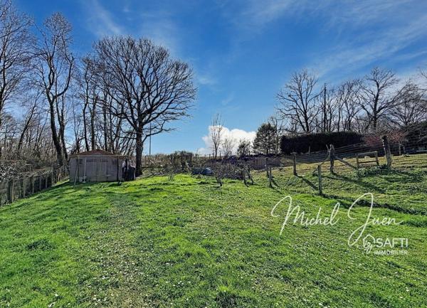 Urcuit - Maison de Plain-pied, calme, vue dégagée et beau terrain plein sud.