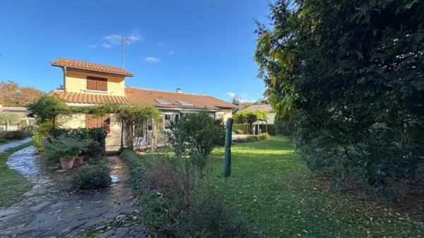 Castelnau-de-Médoc – Élégante Maison Familiale 162 M2 en lisière de Forêt