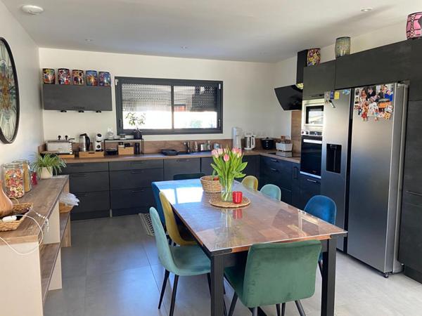 Maison Montelimar 5 pièce(s) 134 m2