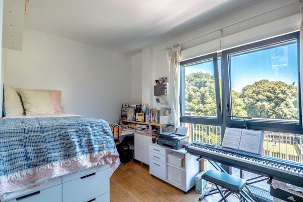Pantin - Appartement familial  90 M2 avec terrasse et rooftop exceptionnel