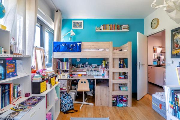 Pantin - Appartement familial  90 M2 avec terrasse et rooftop exceptionnel