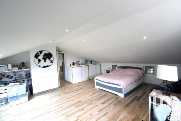 Maison à vendre 5 pièces 158 m² L'Isle-sur-la-Sorgue