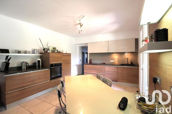Maison à vendre 5 pièces 158 m² L'Isle-sur-la-Sorgue