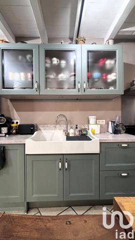 Maison à vendre 9 pièces 247 m² Saintes