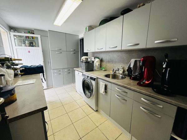 Maison à vendre 369 600 € Sainte-Soulle 6 p 112 m² DPE D