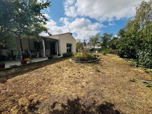 Maison à vendre 369 600 € Sainte-Soulle 6 p 112 m² DPE D
