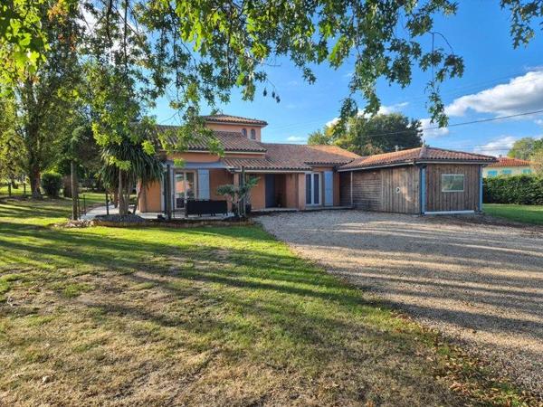 Maison à vendre 248 900 € Saint-Aigulin 7 p 150 m² DPE C