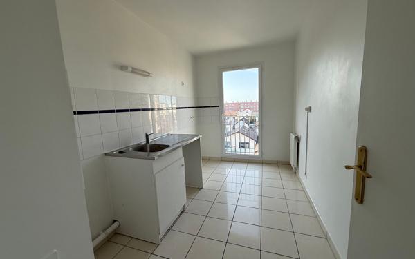 Appartement à louer    3 pièces • 66,50 m2 La Courneuve