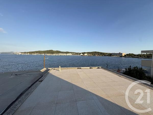 Immeuble à vendre  420 m 2   LA SEYNE SUR MER  - 83