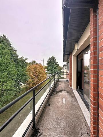 BUREAUX DE 200M2 DIVISIBLES + BALCON + 7 PL PARKING