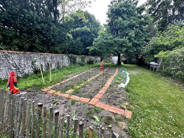 Vivons cachés vivons heureux ...