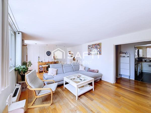 Appartement de 83 m2, 3 chambres, cave et parking