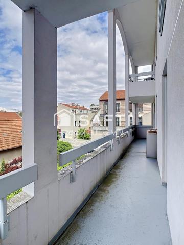 Appartement 3 pcs + balcon et parking