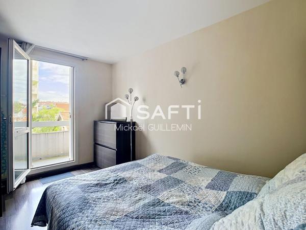 Appartement 3 pcs + balcon et parking