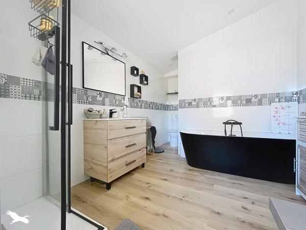 Maison à vendre 245 000 € Lamonzie-Saint-Martin 5 p 130 m² DPE E
