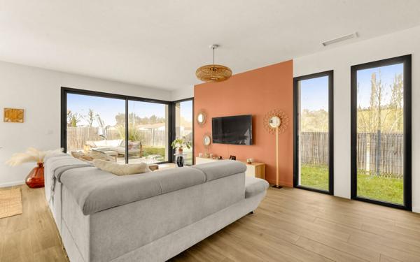 Maison à vendre    4 pièces • 105 m2 L'Isle-Jourdain