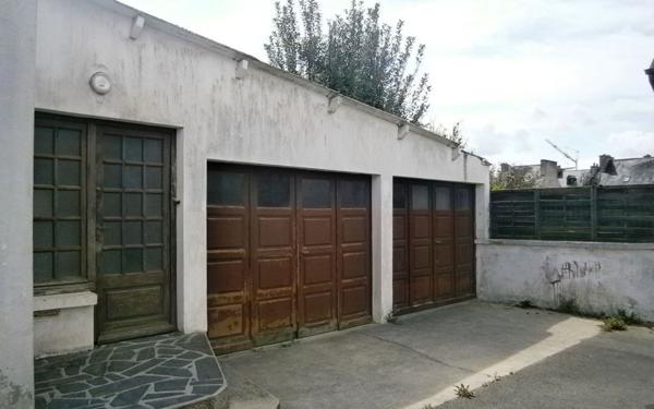 Maison à vendre    5 pièces • 145 m2 Carhaix-Plouguer