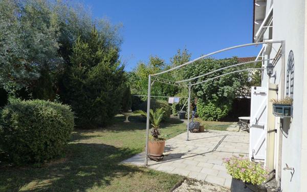 Maison à vendre    6 pièces •  Bergerac