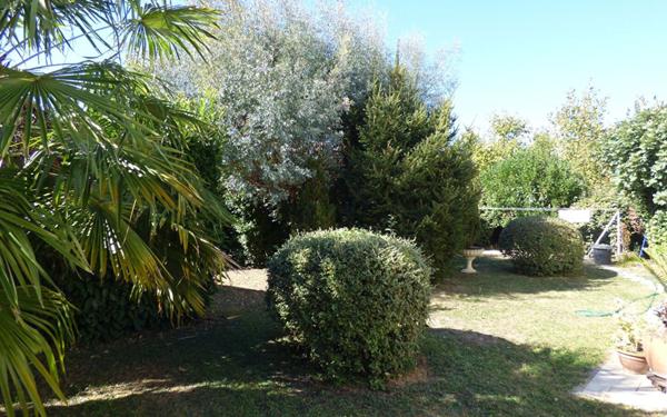 Maison à vendre    6 pièces •  Bergerac