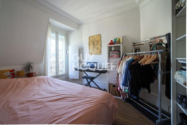 2 pièces très bon état général en dernier étage