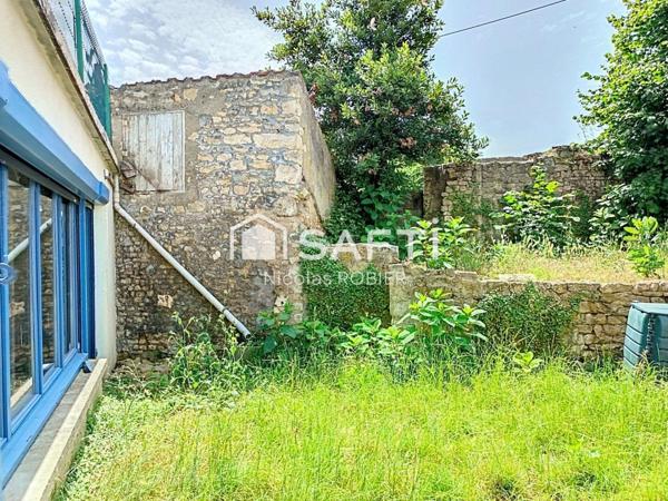 Maison de ville en pierre cinq chambres et jardin proche gare TGV et commerces !!