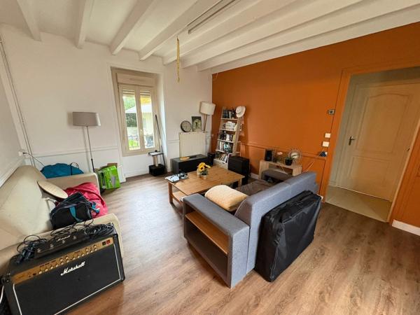 Belle maison 4 chambres au centre de Naintré