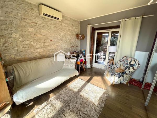 Longère en pierre 87m² avec grange 236m² à rénover