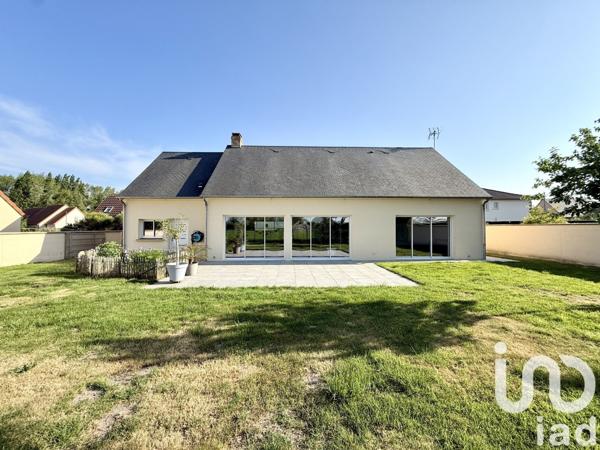 Maison 3 pièces de 101 m² à SAINT-MARTIN-DE-BREHAL (50290)