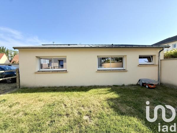 Maison 3 pièces de 101 m² à SAINT-MARTIN-DE-BREHAL (50290)