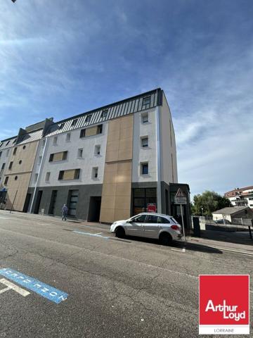 BUREAUX à VENDRE de 391 m²